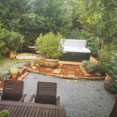 Kuria Apartman With Private Jacuzzi And Pool Budapest Exterior photo