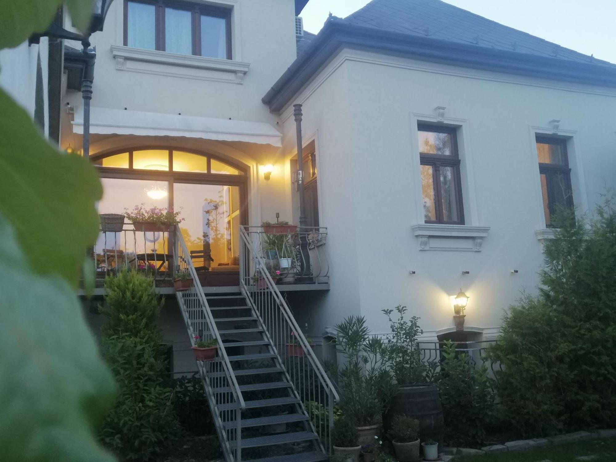 Kuria Apartman With Private Jacuzzi And Pool Budapest Exterior photo